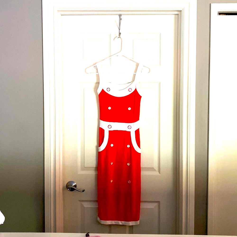Venus Dress - Picture 4 of 6